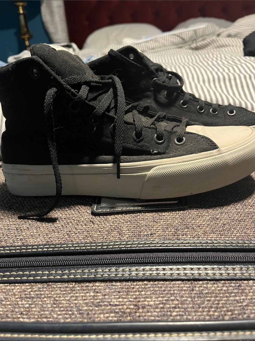 STRAYE Men's/Unisex Black High-Top Canvas Sneakers Classic Casual Shoe M-7.5 W-9